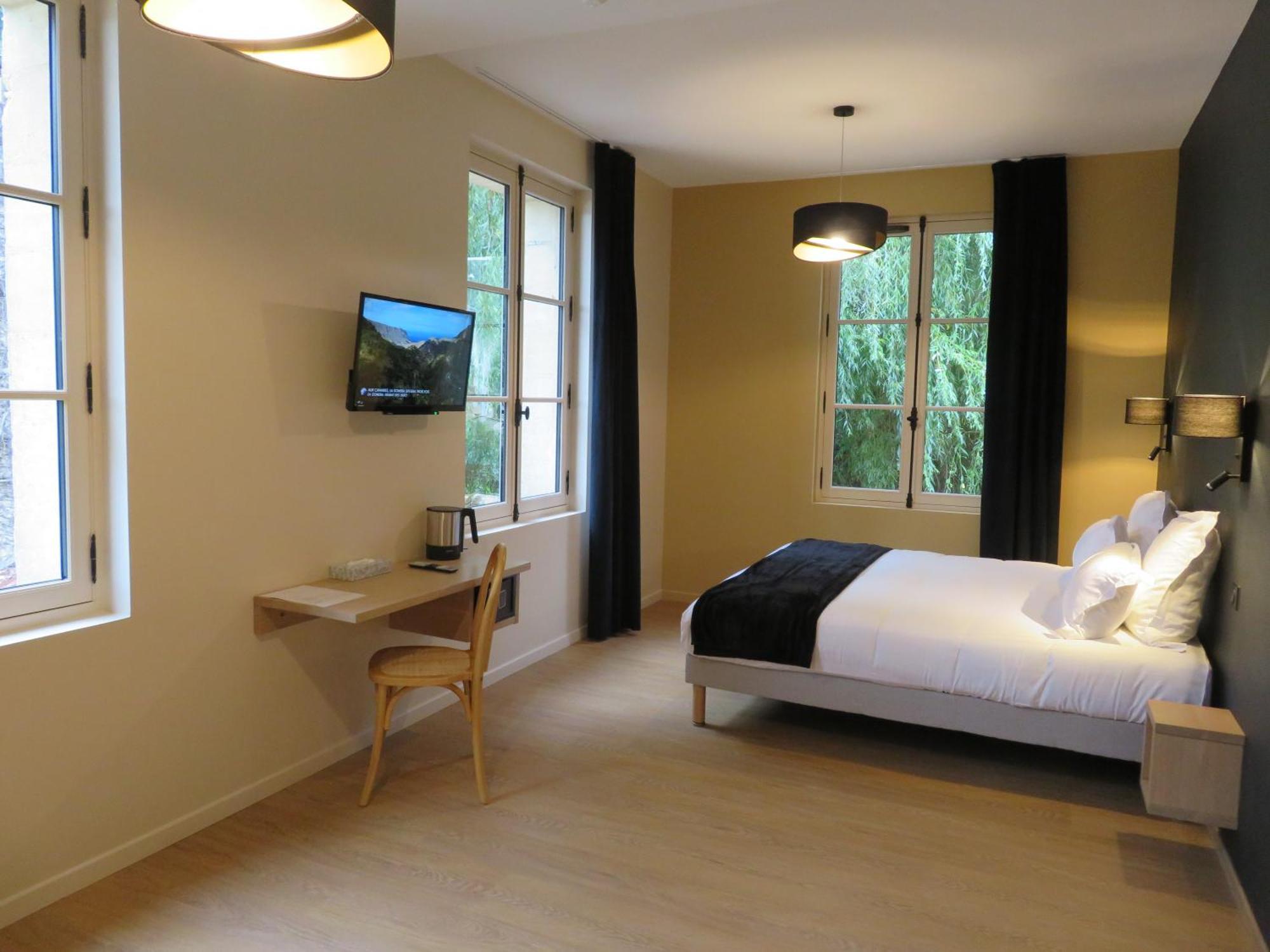 Hotel Le Relais De Montignac Esterno foto