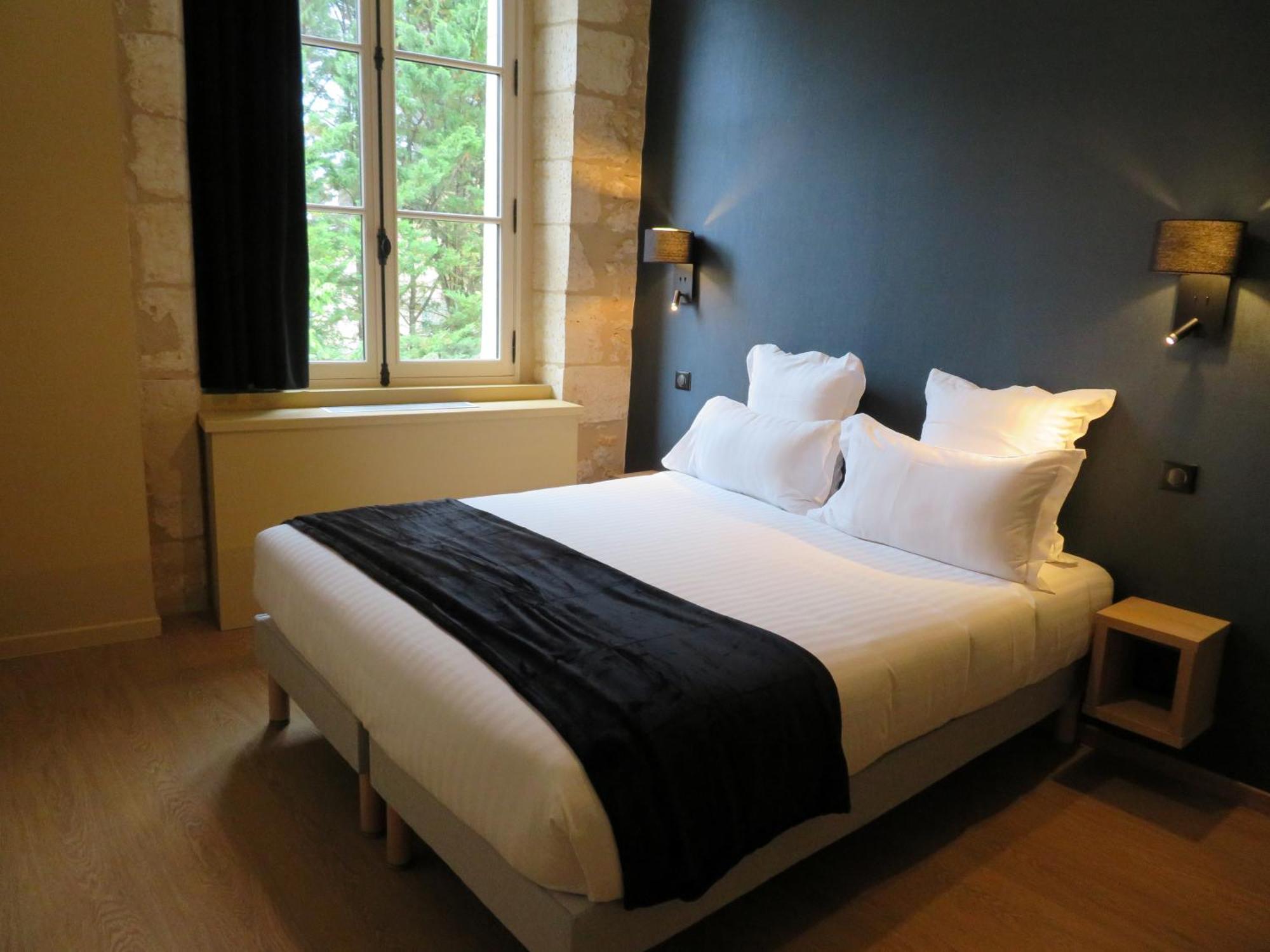 Hotel Le Relais De Montignac Esterno foto