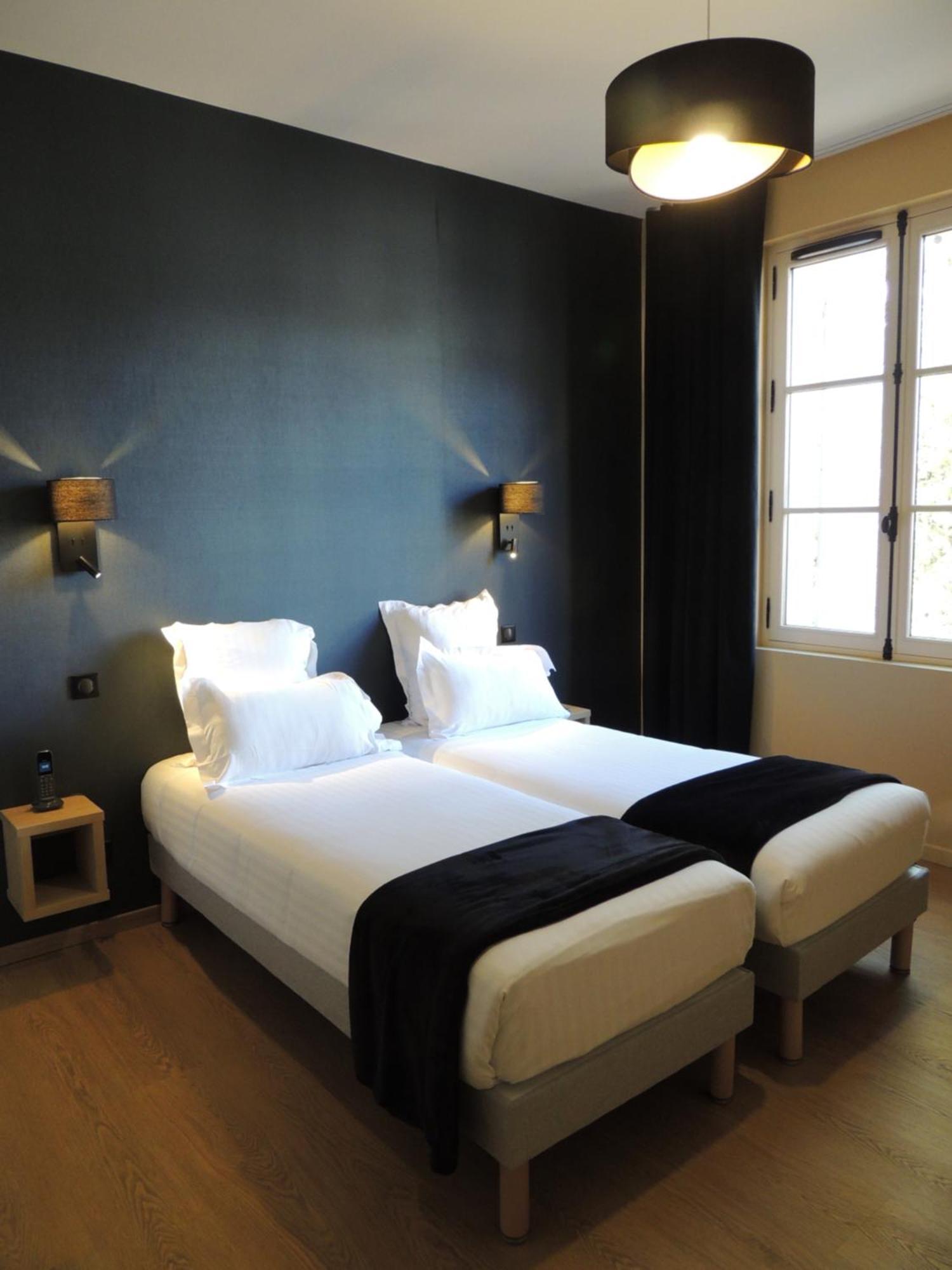 Hotel Le Relais De Montignac Esterno foto
