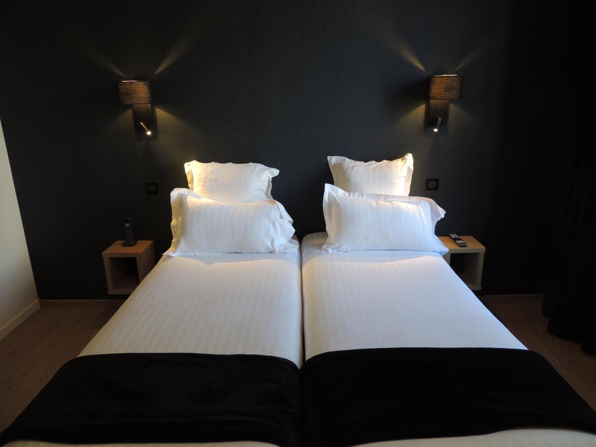 Hotel Le Relais De Montignac Esterno foto